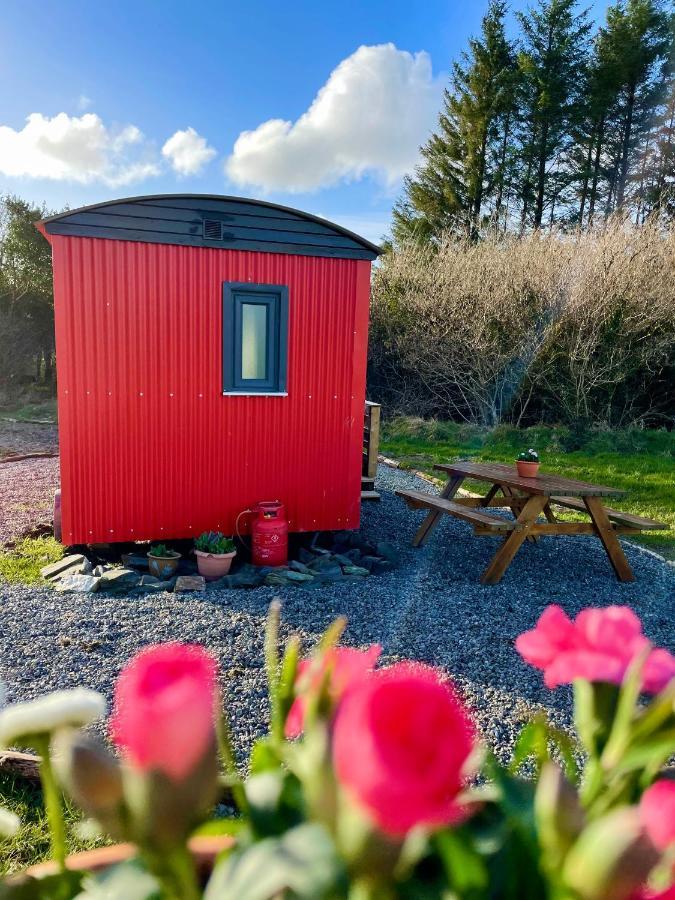 Stepping Stones Glamping Little Red Otel Bantry Dış mekan fotoğraf
